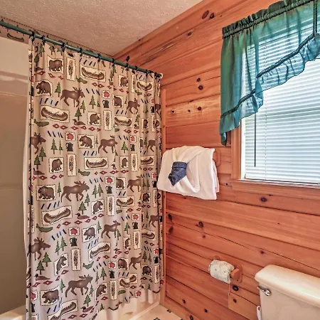 Idyllic Cabin With Hot Tub Less Than 2 Mi To Dollywood! Sevierville Exterior foto