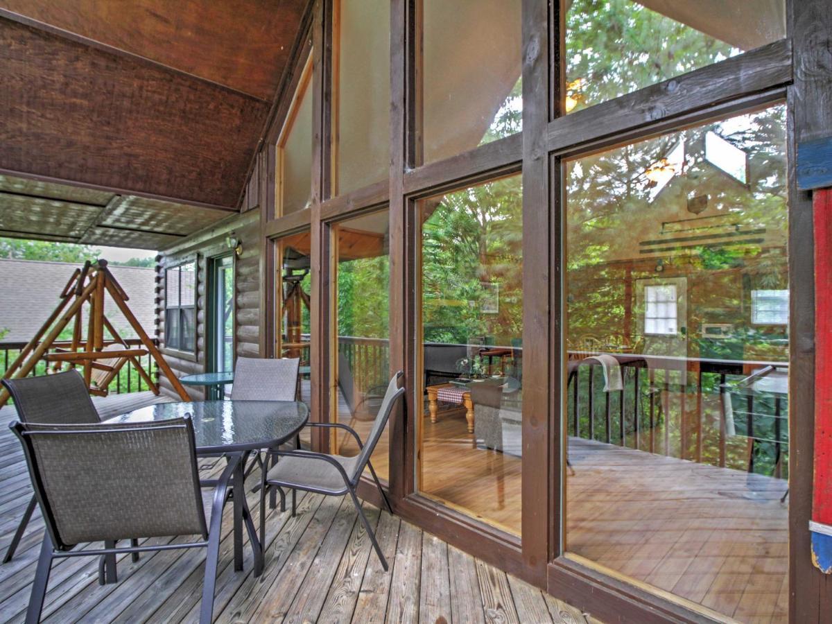 Holiday home Idyllic With Hot Tub Less Than 2 Mi To Dollywood! *